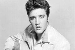Disegel 50 Tahun, Hasil Autopsi Ungkap Penyebab Kematian Elvis Presley