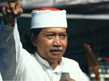 Cak Nun Ngaku Kena Santet, Bagaimana Ciri-cirinya?