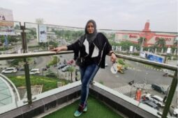 Kritis karena Covid-19, Ini Profil Jane Shalimar yang Pernah Menikah dengan Cucu Soekarno
