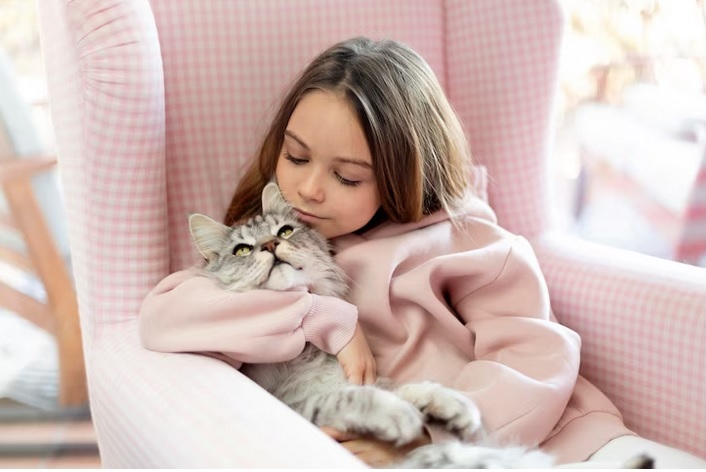 Apakah Kamu Introvert, Ambivert, atau Extrovert? Cek Yuk