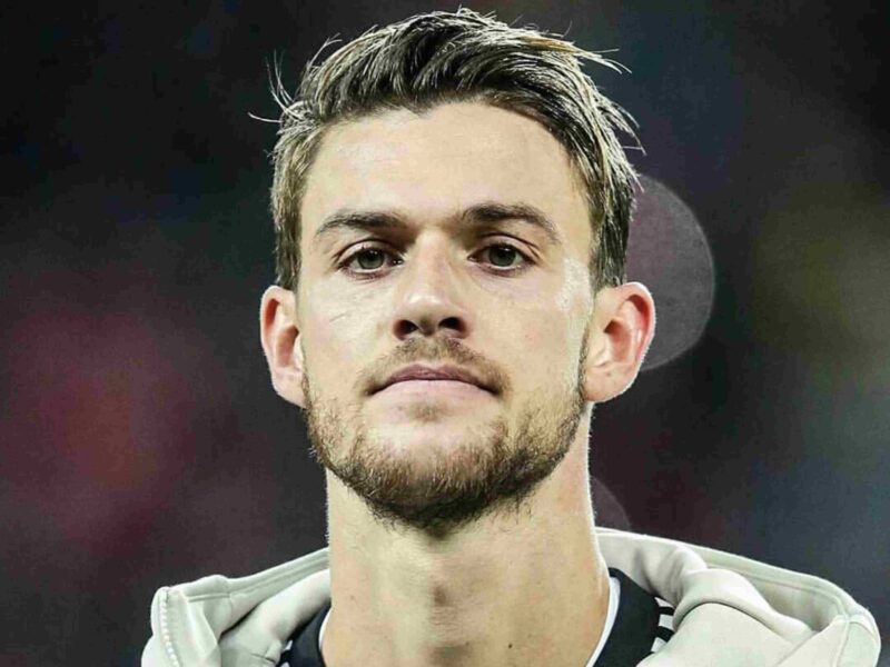 Pemain Ganteng Juventus Ini Positif Corona