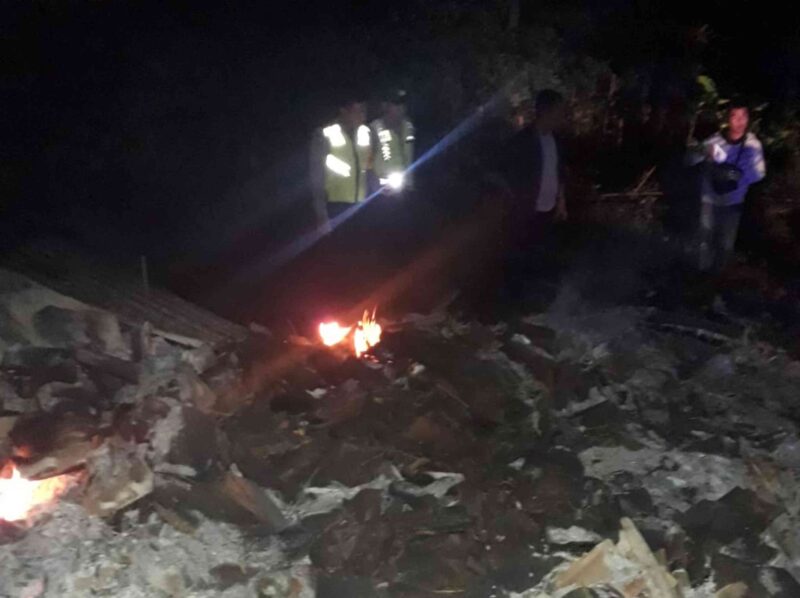 Kasihan, Rumah Seorang Perempuan Lansia Miskin Di Ponorogo Ludes Terbakar