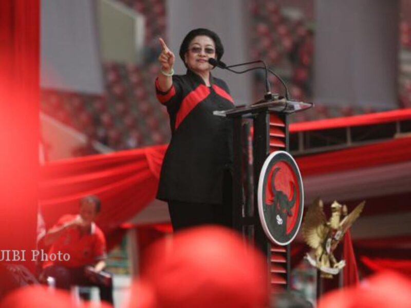 Ini Pesan Megawati kepada Whisnu yang Gagal Jadi Cawali Surabaya