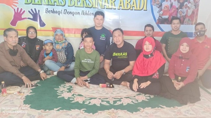 Kisah Dian Bocah Cianjur Mencari Ibunya, Berakhir Bahagia di Lamongan