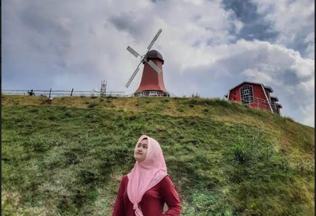 Florawisata San Terra, Objek Wisata di Malang Bak Negeri Kincir Angin