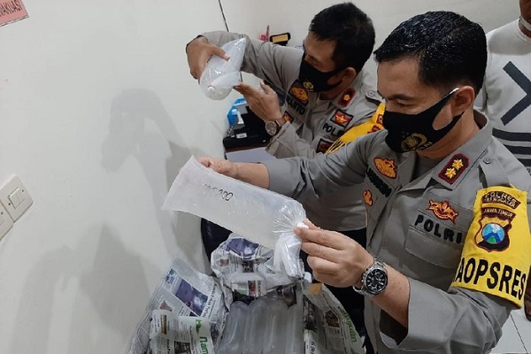 Polres Trenggalek Gagalkan Penyelundupan 41.786 Benih Lobster