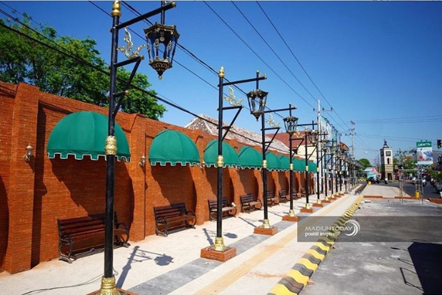 Semakin Cantik, Beginilah Wajah Baru Pedestrian Tugu Pendekar Kota Madiun