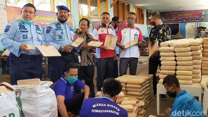Keren, Kerajinan Tangan Karya Warga Binaan LP Banyuwangi Ini Tembus Pasar Ekspor