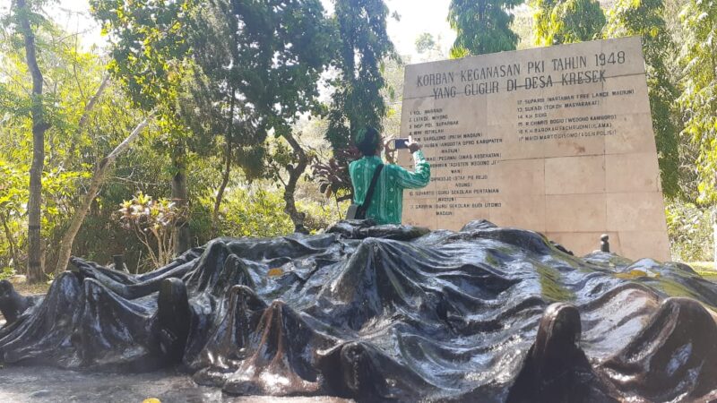 Monumen Kresek Geser Perkampungan Kuno di Madiun