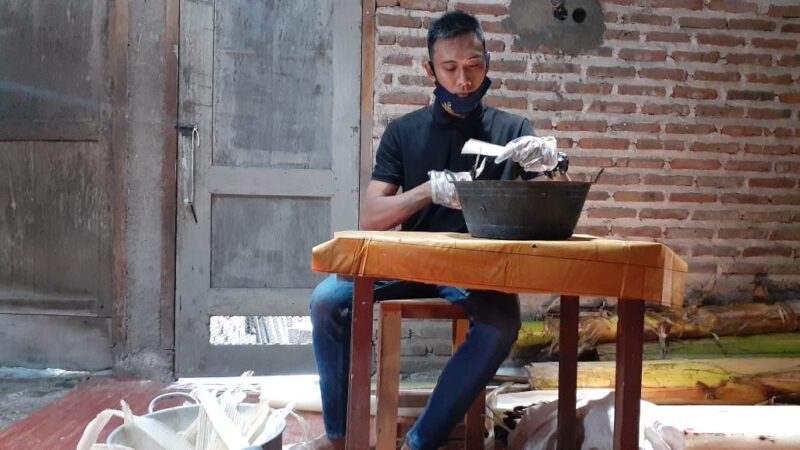 Jadi Korban PHK Saat Covid-19, Pasutri Muda di Madiun Ini Bangkit dengan Keripik Gedebok Pisang (Bagian 2)