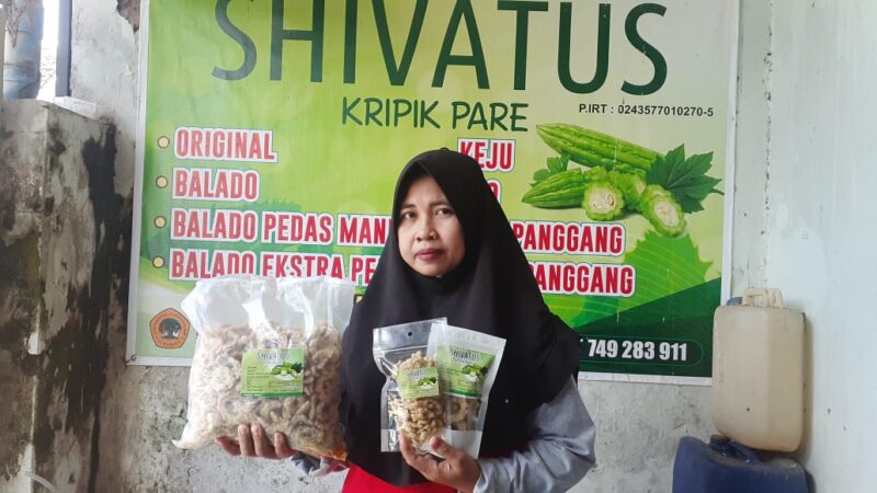 Ibu Rumah Tangga di Madiun Ini Sulap Pare Jadi Keripik Renyah yang Menguntungkan