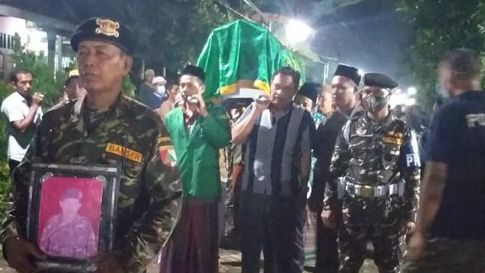 Banser Jombang Berduka, Anggota Meninggal saat Jadi Imam Salat Tarawih