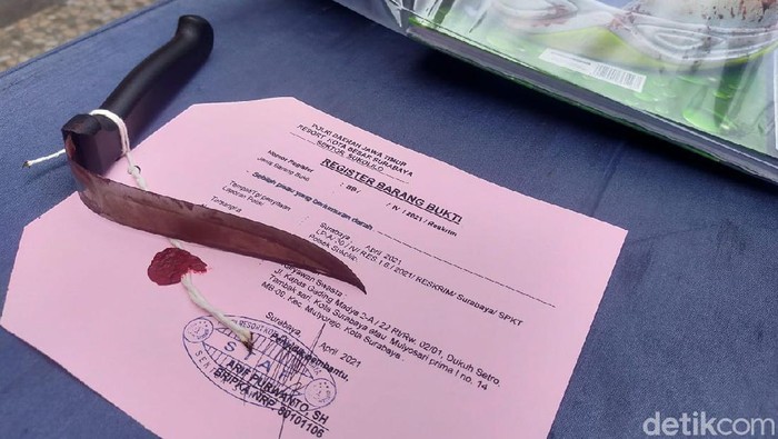 Ngeri! Member Pusat Kebugaran di Surabaya Ditusuk 17 Kali hingga Pisau Bengkok
