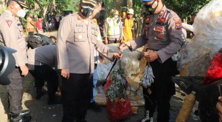 Polisi Gelar Razia Balon Udara dan Petasan di Ponorogo, Belasan Balon Udara dan Ratusan Petasan Disita