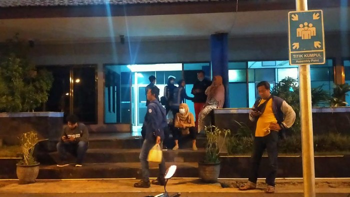 KMP Yunicee Tenggelam di Selat Bali Selasa Malam