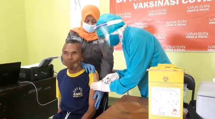 Rentan Terpapar Covid-19, 70 ODGJ Madiun Ikuti Vaksinasi Covid-19
