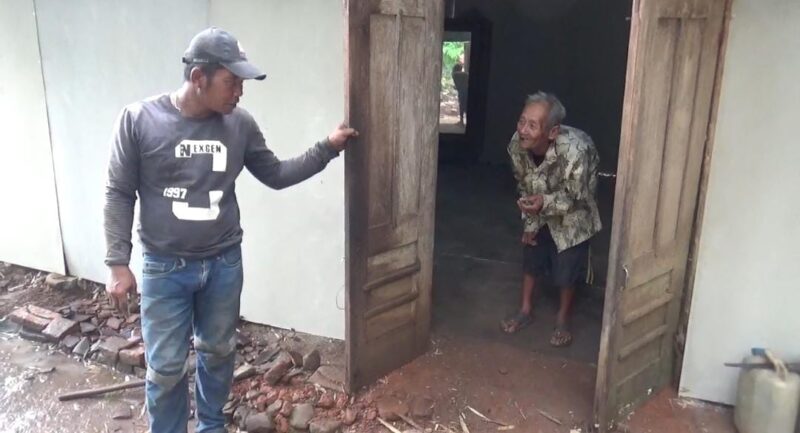 Alhamdulillah, Rumah Reyot yang Dihuni Mbah Slamet Sudah Diperbaiki