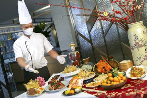 Yummy! Rayakan Imlek dengan Makan Malam di Royal Ambarrukmo Jogja!