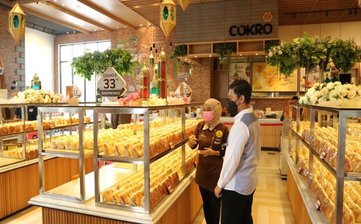 Rayakan HUT Ke-33, Bluder Cokro Kolaborasi dengan Garuda Indonesia dan Tupperware