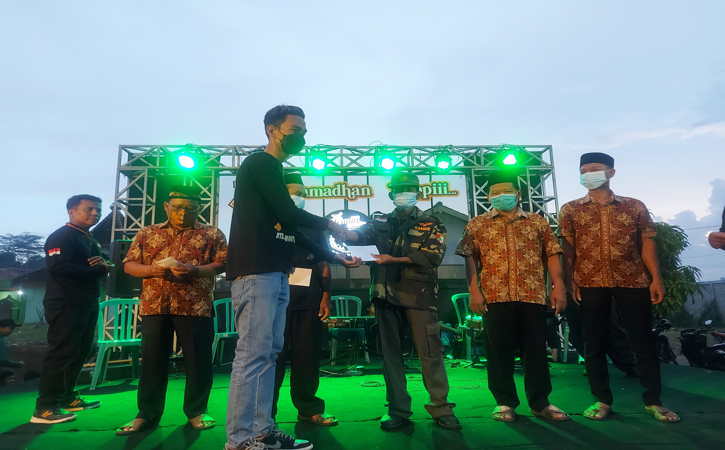 8 Karta Heppiii Community Ponorogo Tuntas Renovasi 15 Masjid Saat Ramadan