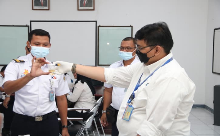 PT KAI Gandeng BNN Periksa Tes Narkoba Masinis dan Kru saat Masa Libur Nataru