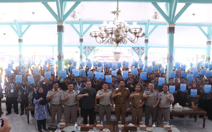 Alhamdulillah, 195 Warga Kabupaten Madiun Terima Sertifikat PPTKH