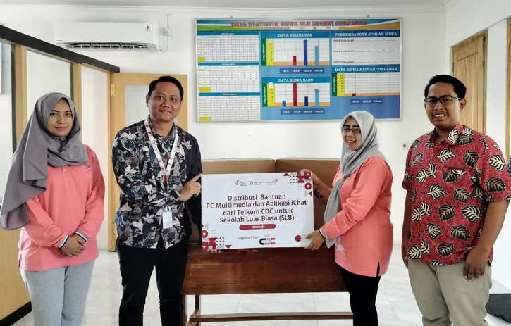 Dukung Pemerataan Pendidikan Disabilitas, Telkom Beri Bantuan untuk 50 SLB di 3 Pulau