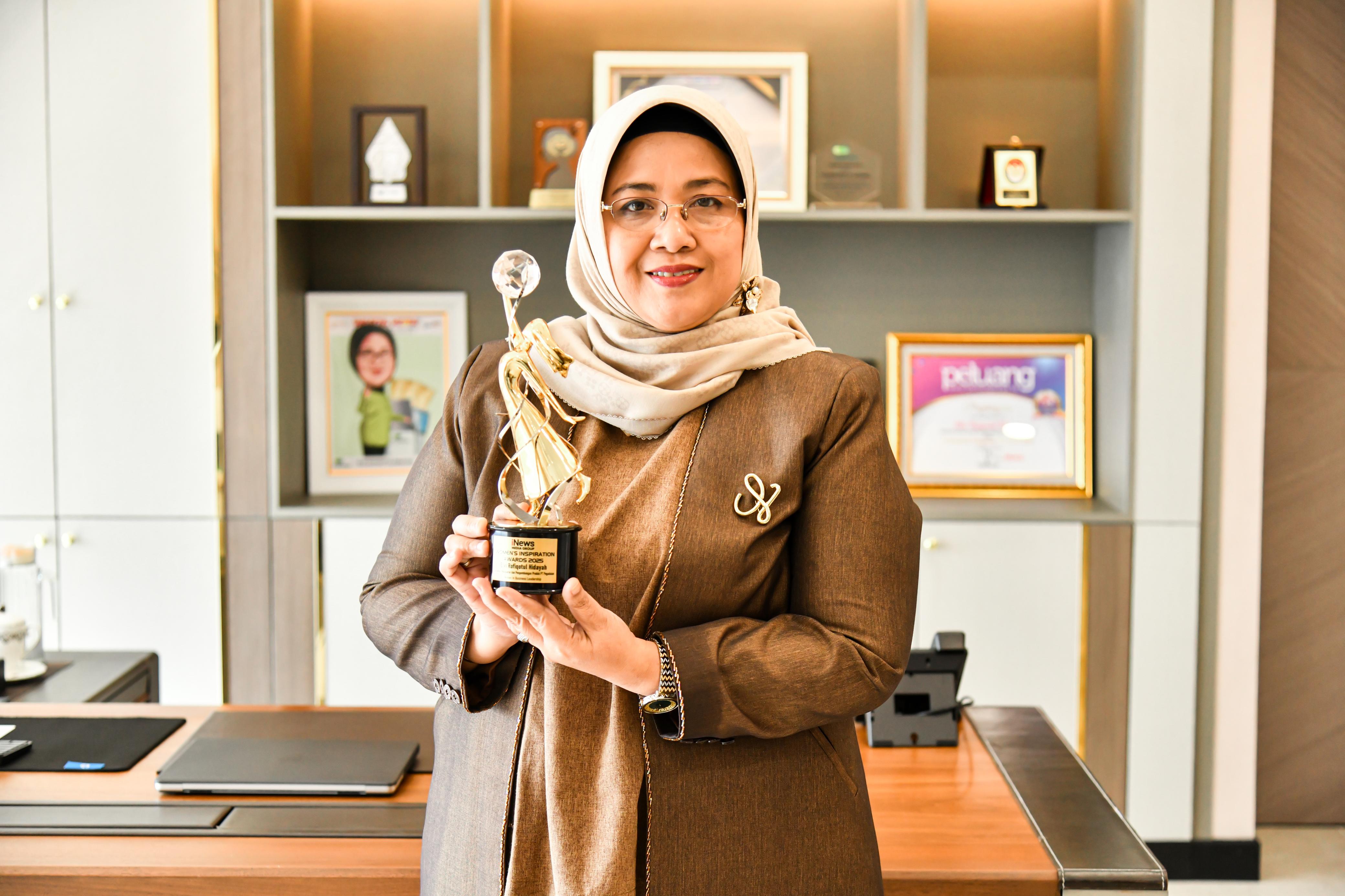 Sosok Kartini Masa Kini, Direktur Pegadaian Raih Penghargaan Women’s Inspiration Awards 2025