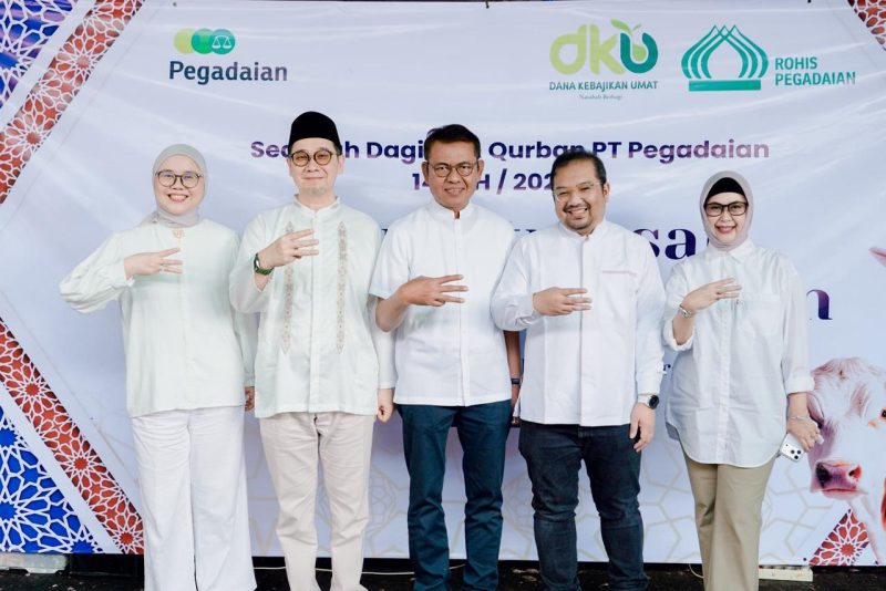 Rohis Pegadaian Wujudkan Satu Ketulusan Sejuta Kebermanfaatan Lewat Distribusi 4.500 Paket Daging Kurban