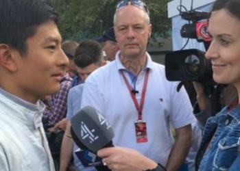 Rio Haryanto Disambut Hangat Masyarakat Indonesia di Bahrain