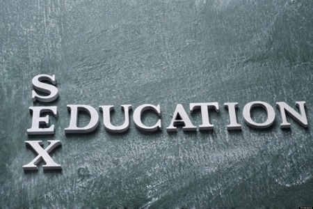 Ajarkan Pendidikan Seks Sejak Dini