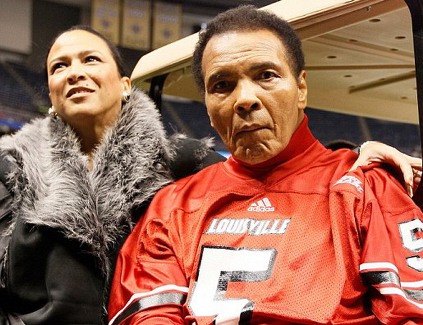 Muhammad Ali Meninggal Dunia