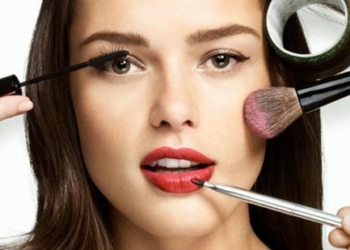 Gaya Makeup Tahun 2017 Ini Trennya