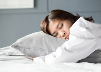 INFO KESEHATAN: Apakah Tidur Siang Dapat Membuat Badan Menjadi Gemuk?