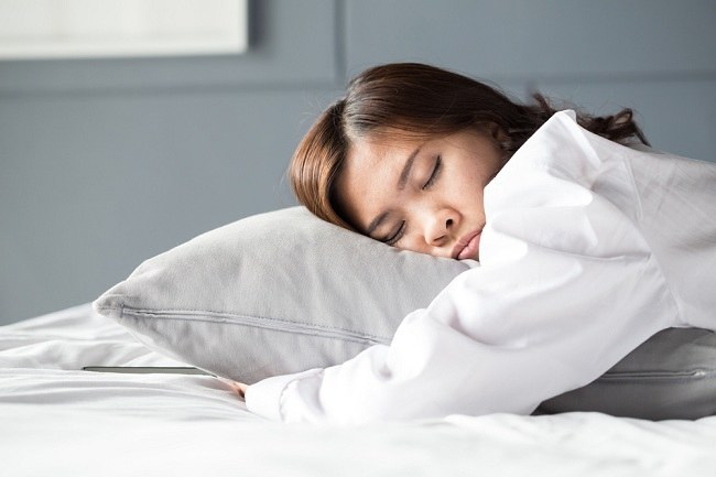 INFO KESEHATAN: Apakah Tidur Siang Dapat Membuat Badan Menjadi Gemuk?