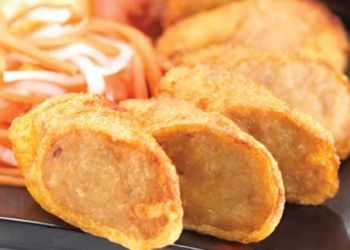 INFO MEMASAK: Manfaatkan Weekend Dengan Masak Chicken Egg Roll