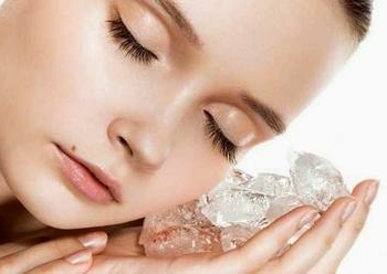 TIPS KECANTIKAN: Ini Caranya Agar Make Up Tahan Lama