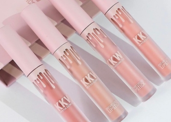 Kylie Jenner Kerjasama dengan Kim Kardashian Rilis Lipstik Matte