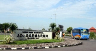Jalur Kereta BandaraAdi Soemarmo Tergetkan Selesai Tahun 2018   