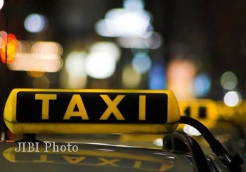 Taksi Uber Sanggah Curi Sensor Waymo   