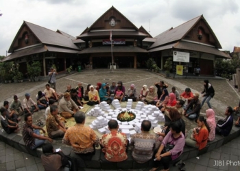 Atap Keropos Pasar Triwindu Segera Dibenahi