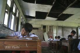 Kepala Sekolah Keluhkan Bangunan Sekolah yang Rusak
