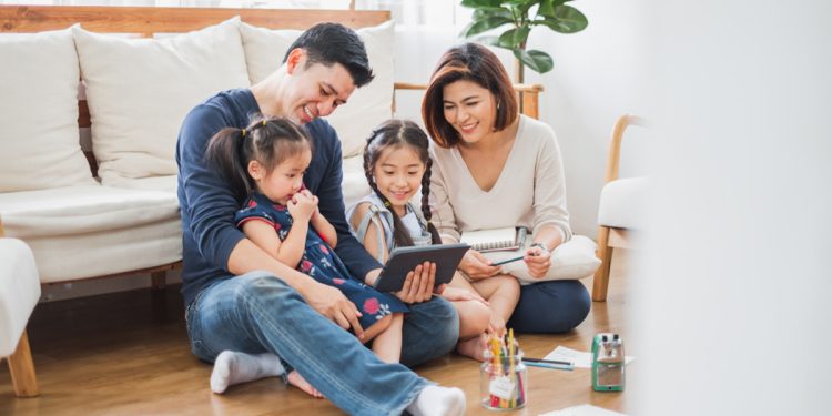 Mau Seru-Seruan Saat Weekend Tanpa Keluar Rumah? Ini Caranya