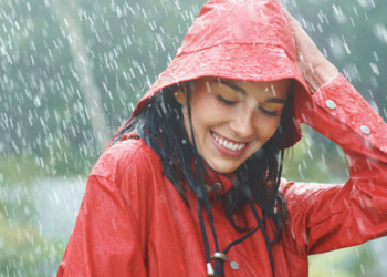 Tips Menjaga Kesehatan Saat Musim Hujan