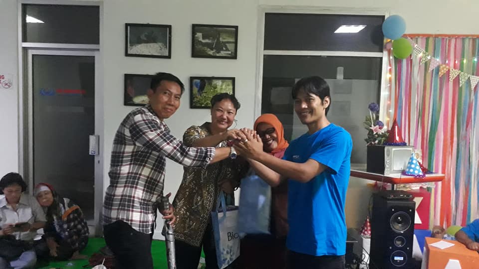 Solopos FM Gathering With Paradiso