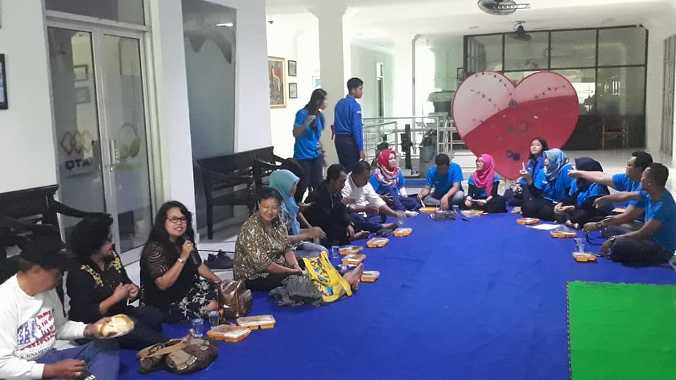Solopos FM Gathering With Paradiso