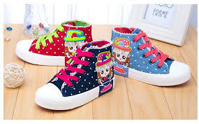 Tips Memilih Sepatu Anak untuk Lebaran