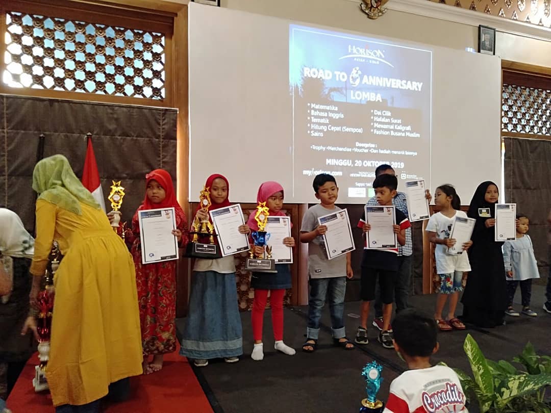 Hotel Horizon Aziza Solo Adakan Lomba Hafidz Quran dan Akademis