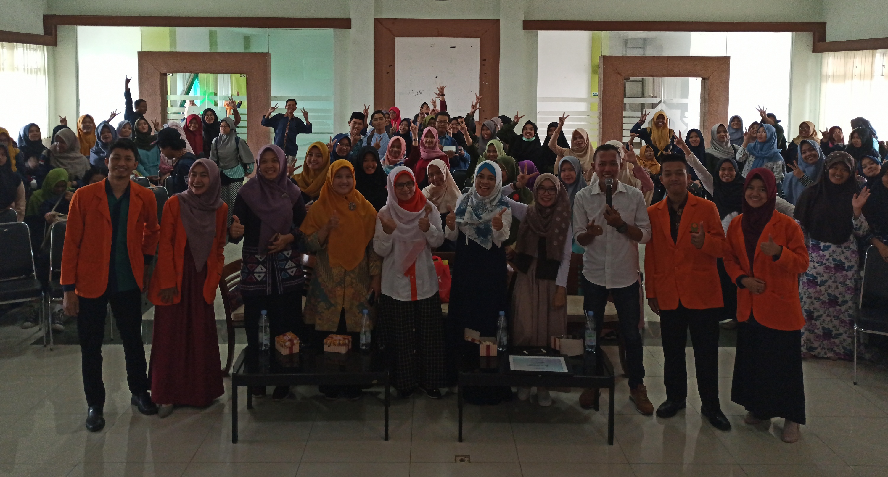 Radio Show, Solopos FM Berbagi Pengalaman di Prodi Tadris Bahasa Indonesia IAIN Surakarta