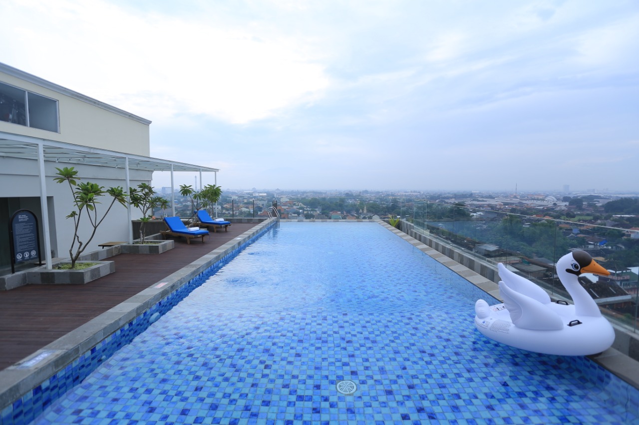 Solia Zigna Luncurkan Paket Khusus Sky Pool